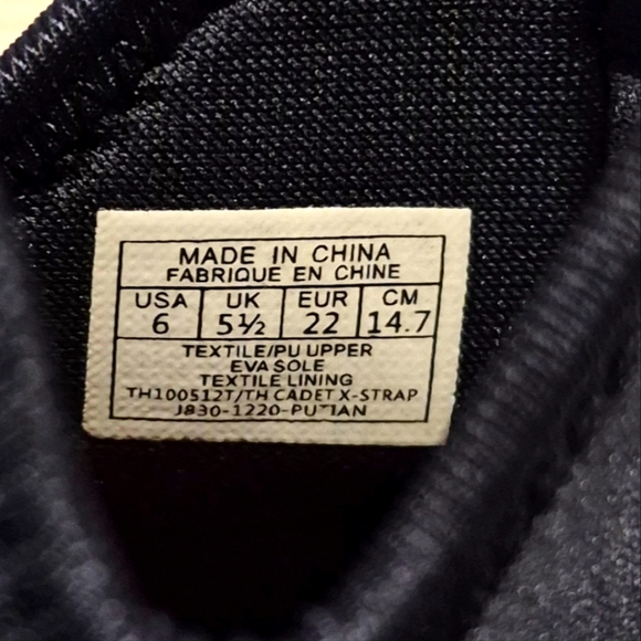 Tommy Hilfiger size 6 toddler slip on shoes, blue & red EUC - Picture 6 of 7